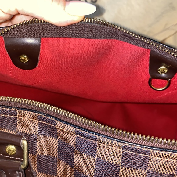 Authentic Louis Vuitton Speedy 30 - Picture 8 of 12